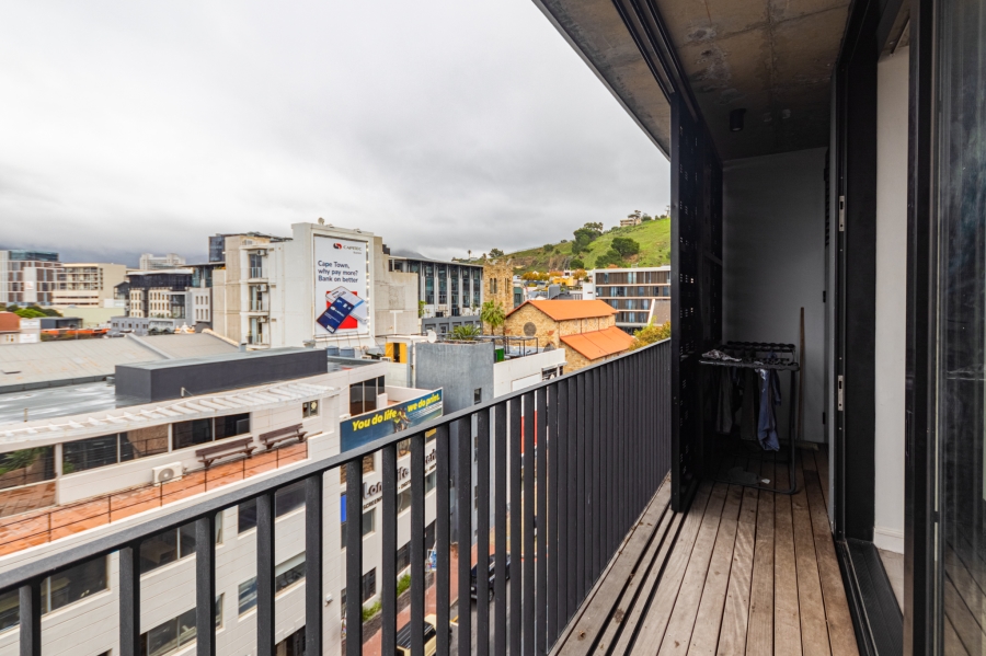 1 Bedroom Property for Sale in De Waterkant Western Cape